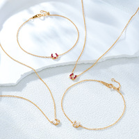 Bracelet minimaliste en argent sterling 925 plaqué or 14 carats avec pierres précieuses, fer à cheval en moissanite et rubis, fabriqué par Mlluki Factory