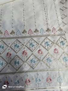 Exportateur indien Elegant Malai Dobby Knitted Satin Fabric pour Wedding & Bridal Wear Designer Clothing Bulk Quantity - Product Image 4