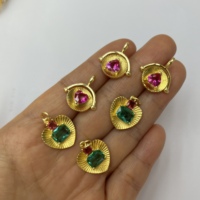 Ciondoli a Cuore Rosa Girevoli Personalizzati, Ciondoli a Cuore in Rame con Pietra Verde all'Ingrosso per Accessori Fai da Te e Gioielli