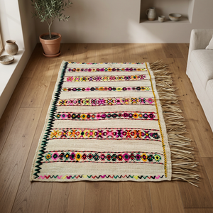 Tapis d'intérieur en paille écologique à motifs géométriques bohèmes faits à la main, avec tailles et couleurs personnalisables - Product Image 2