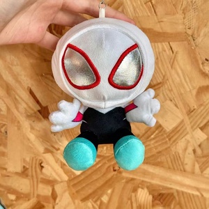 Nuovi Arrivi: Giocattoli di Peluche Versatili, Morbidi e Divertenti, Portachiavi Personalizzati di Spider-Man da 12cm e 15cm per Bambini - Product Image 6