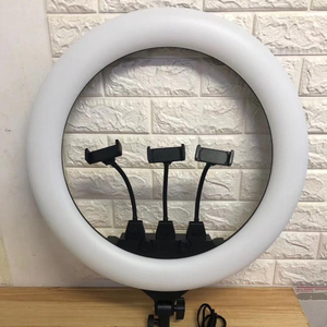 CPYP ZB-F488 Lámpara <span class=keywords><strong>de</strong></span> Anillo LED <span class=keywords><strong>de</strong></span> 22 Pulgadas para Selfies, Soporte para Teléfono Móvil, Iluminación para Transmisiones en Vivo, Lámpara <span class=keywords><strong>de</strong></span> Belleza para <span class=keywords><strong>Fotos</strong></span> - Product Image 2
