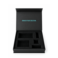 Boîtes en carton rigide magnétiques personnalisées de qualité supérieure pour accessoires de téléphonie mobile, insert en mousse multi-compartiments, boîte cadeau avec logo personnalisé