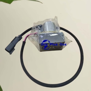 Vanne pilote en vente chaude des fabricants 702-<span class=keywords><strong>21</strong></span>-62200 702-<span class=keywords><strong>21</strong></span>-62900 Vanne pilote pour excavatrice Komatsu PC400 PC450 PC300 PC350 - Product Image 6