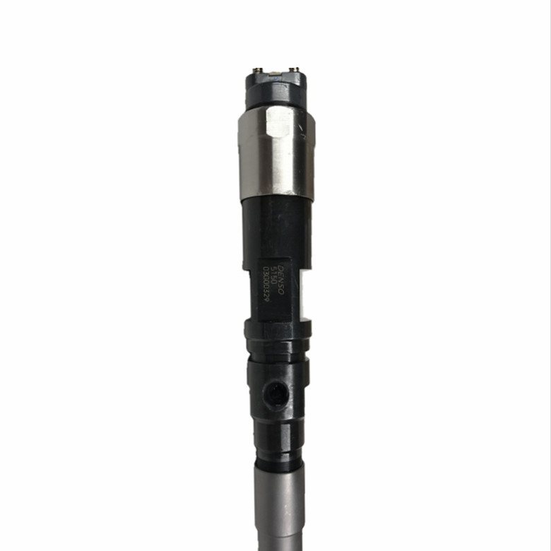Auto Parts Diesel Injector Common Rail Injector 095000-5150 RE518726