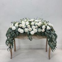 Composition florale artificielle blanche et verte pour mariage, décoration florale pour colonne romaine, allée centrale et centre de table de cérémonie de mariage