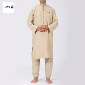 2024 Wholesale traditional muslim clothing men thobe 6 color long sleeve with button collar mixed package sale thobe