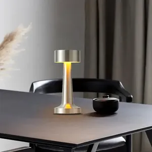 Fashion Good Quality Nice Look Desk Light Restaurant Bedside Rechargeable Portable Touch Led Table Lamp