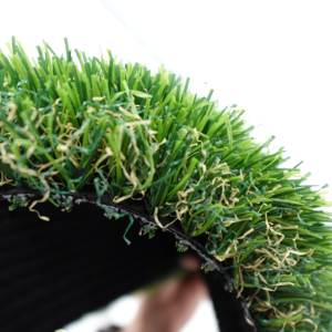 Gazon synthétique, rouleau de gazon artificiel, haute densité, intérieur/extérieur, tapis paysager, résistant au feu, imperméable - Product Image 1