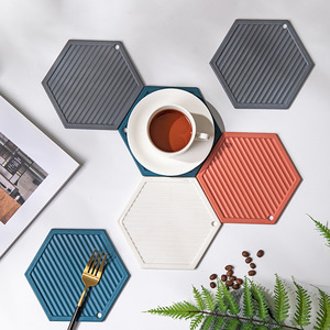 Yimei Silicone Hexagon Coaster Tpr Heat Insulation Mat Nordic Style Placemat Set For Tea Cup Kitchen Use - Product Image 1