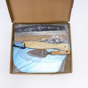 Set <span class=keywords><strong>di</strong></span> 3 Pezzi: Pala per <span class=keywords><strong>Pizza</strong></span> in Metallo con Manico in Legno Rimovibile e Coltello per <span class=keywords><strong>Pizza</strong></span> in Acciaio Inossidabile - Product Image 5