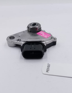 PEIVSO, fabricant, fournit un interrupteur neutre strictement testé pour Toyota Tacoma Tundra Lexus GS IS LS - OEM 84540-71010 - Product Image 2