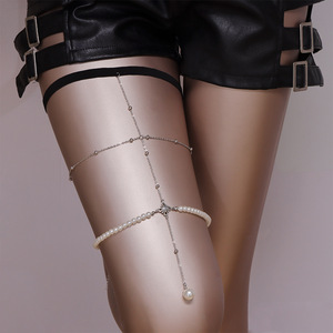 Cadena de Pierna con Perlas de Imitación para Mujer, Estilo Europeo Americano, Diseño Geométrico, Joyería de Fiesta, Colgante de Oro Blanco - Product Image 1