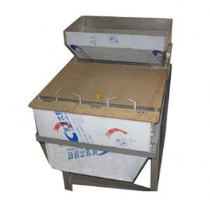 Máquina peladora de cacahuetes para quitar la piel roja de cacahuetes de alta capacidad industrial - Product Image 4