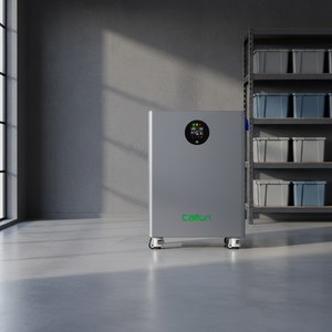 Onduleur solaire hybride à onde sinusoïdale pure 12 kW tout-en-un avec batterie 32 kWh et prêts pour les entrées multiples - Product Image 1