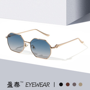 Lunettes de soleil polygonales en métal Yingtai, monture dorée, protection UV400, unisexes, tendance - Product Image 1