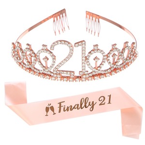 Nouvel ensemble d'accessoires de fête personnalisés à la mode : serre-tête, écharpe en polyester et couronne en cristal pour 21e anniversaire - Product Image 2