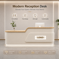 Comptoir de réception moderne et minimaliste en crème avec LED intégrées, logo personnalisé, comptoir avant avec armoire de rangement pour bureau, salon de beauté