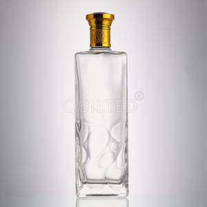 Botella de cristal supertransparente cuadrada plana de 750ml al por mayor para Ginebra, vino, whisky, vodka, brandy, bebida, sellado de corcho - Product Image 4