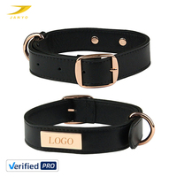 Hochwertiges schwarzes Lederhalsband für Hunde, personalisierbar mit Logo, mit roségoldenen Beschlägen für alle Hunderassen