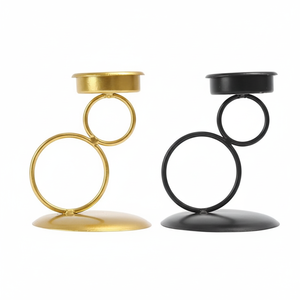 Exquisito portavelas de metal decorativo con diseño artístico perfecto para mesa de comedor de lujo y hermosa sala de estar - Product Image 1