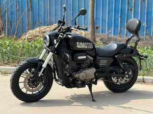 Moto Naked Moderne QJMOTOR Chase <span class=keywords><strong>300S</strong></span> 300cc - Product Image 2