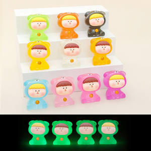 Oso Lilith Adorable estatua de resina 3D DIY accesorios de joyería Animal luminoso Color Real DIY Animal Colorblind adornos amigables - Product Image 2