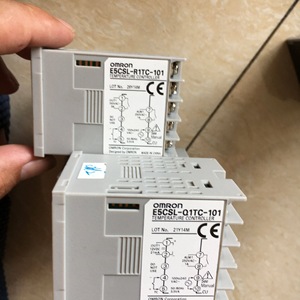 ตัวควบคุมอุณหภูมิ Omron E5EWL-R1TC 100-240 VAC ระบบอัตโนมัติทางอุตสาหกรรม - Product Image 3