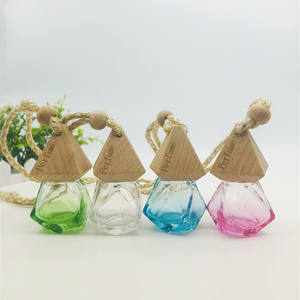 Flacons de parfum en forme de capsules pour voiture, 7ml, pièces, nouveau Design, capuchon en bois, pendentif, diffuseur de voiture - Product Image 1