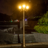 Lampes solaires/électriques à poteau haut pour cour, adaptées aux villas/jardins et à l'éclairage décoratif des rues résidentielles