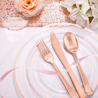 Ensemble d'assiettes en plastique de luxe pour repas occidentaux, assiettes de haute qualité plaquées or, assiettes jetables pour hôtel, pique-nique, fête, mariage, restaurants