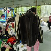 W12 Vêtements d'hiver pour hommes de seconde main de la meilleure qualité, lot de manteaux épais mixtes, vêtements d'extérieur d'hiver, vestes matelassées, vêtements d'occasion en gros