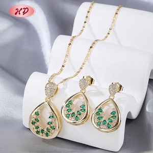 ชุดเครื่องประดับแฟชั่น Oro Joyeria ชุบทอง 18K ประดับเพชรซิร์คอน สร้อยคอ ต่างหู สีสันสดใส สไตล์ดูไบ สำหรับเจ้าสาว ลายดอกไม้ ราคาประหยัด เครื่องประดับงานแต่งงาน - Product Image 3
