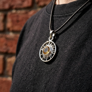 Colgante de Citrino en Tono Plateado, Colgante de Sol con Piedra Redonda Facetada, Joyería con Diseño de Rayos de Sol, Colgante Celestial Ovalado con Diseño Calado, Estilo Bohemia, Regalo - Product Image 2