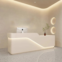 Comptoir de réception moderne de luxe en bois écologique, design incurvé simple pour salon de beauté, bar, cabinet dentaire, magasin de détail, hôtel