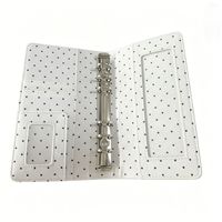 Carnet à spirales A6 à pois prêts à être expédiés, avec porte-cartes et motif étoile simple, logo personnalisable