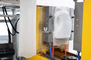 Машина для производства пластиковых бутылок для моющих средств с 1-2 полостями - Product Image 2