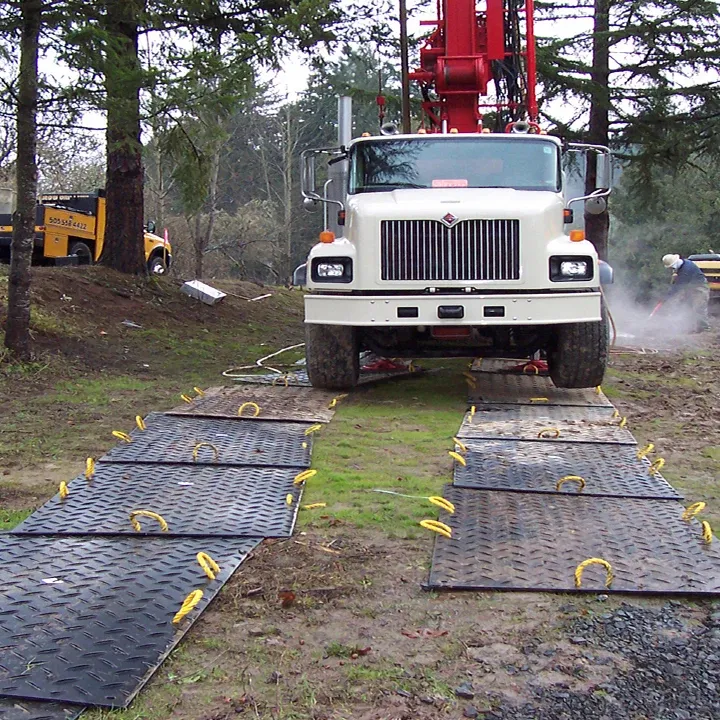 Construction Vehicle Muddy Road Access Anti Slip Plastic white Ground Protection Track Mats