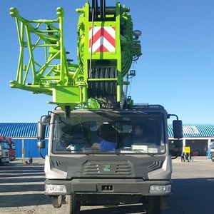 Grúa sobre Camión Zoomlion ZTC500V, Marca China, Altura de Elevación de 61 m, con Motor Weichai para Puentes y Edificios - Product Image 5