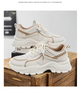Chaussures de sport pour hommes, baskets tendance, chaussures athlétiques minimalistes pour hommes, nouvelles chaussures respirantes à semelle souple, plateforme pour femmes, chaussures de marche et de course - Product Image 3