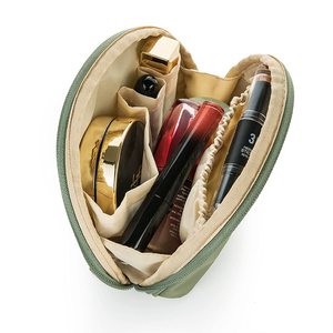 Borsa di bellezza cosmetica in Nylon da donna mezza luna borsa per il trucco alla moda - Product Image 2