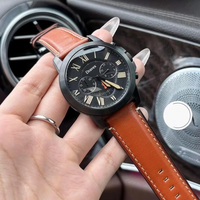 Montre-bracelet à quartz pour homme de haute qualité, cadran à chiffres romains, étanche, bracelet en cuir, montre-bracelet sportive pour homme