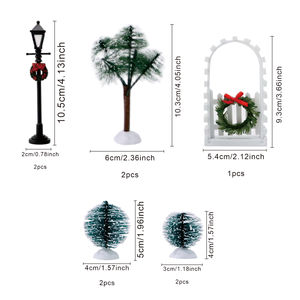 סט קישוטי כפר חג המולד עם תאורת לד, כולל דמויות, עץ שלג ותפאורה של עיירה חגיגית לקישוט שולחן - Product Image 3