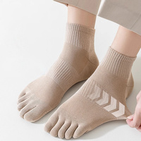 Cinq doigts Tube court chaussettes de sport décontractées pur coton respirant sueur absorbant odeur preuve anti-dérapant orteil fendu conception bas