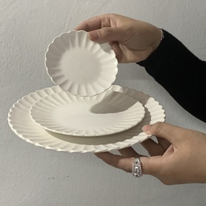 Vajilla de serie de platos de crisantemo blanco mate japonés INS, tazones de arroz de alto nivel de apariencia, tazones de fideos, Platos y platos - Product Image 2