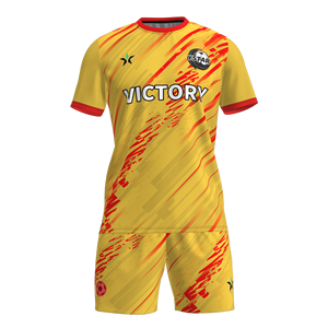 Set Sportivo da Calcio per Uomo di Alta Qualità, Ultimo Design di Maglia e Pantaloncini Progettati per Squadre Professionali - Product Image 1