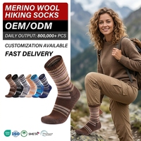 Chaussettes thermiques en laine mérinos unisexes respirantes et confortables avec contrôle des odeurs absorbant la sueur pour l'exercice en plein air et la randonnée pour les jeunes