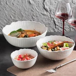 <span class=keywords><strong>Ciotola</strong></span> <span class=keywords><strong>per</strong></span> Zuppa in Ceramica Monocolore di Alta Qualità Ecologica a Forma di Fiore <span class=keywords><strong>per</strong></span> Frutta Yogurt Insalata Stoviglie <span class=keywords><strong>per</strong></span> Ristorante Occidentale - Product Image 3