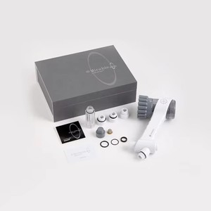 Современная душевая головка с тремя различными режимами подачи воды - Product Image 3