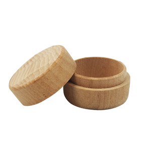2023 nouvelle boîte d'emballage de <span class=keywords><strong>bijoux</strong></span> <span class=keywords><strong>en</strong></span> <span class=keywords><strong>bois</strong></span> de forme ronde personnalisée boîte de bague de mariage - Product Image 4
